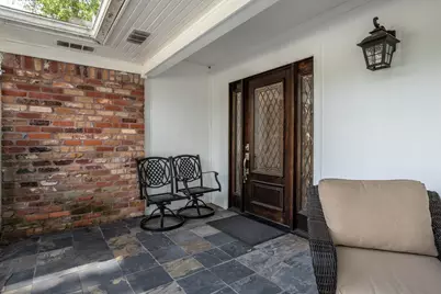 12739 Memorial Drive, Houston, TX 77024 - Photo 23