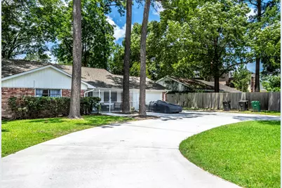 12739 Memorial Drive, Houston, TX 77024 - Photo 27