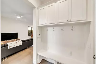 3510 Huntsford Drive, Houston, TX 77008 - Photo 15