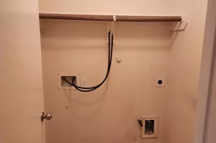 4218 Buras Pass Ln, Houston, TX 77045 - Photo 7