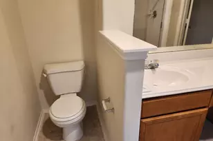 4218 Buras Pass Ln, Houston, TX 77045 - Photo 5