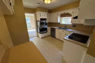 15802 Seattle St, Houston, TX 77040 - Photo 9