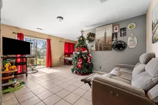 7726 Boggess Rd, Houston, TX 77016 - Photo 3