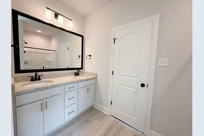 1560 Little Cypress Loop, Orange, TX 77632 - Photo 9