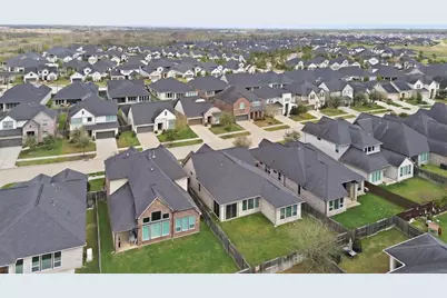 13214 Peony Meadow Trl, Houston, TX 77059 - Photo 37