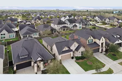 13214 Peony Meadow Trl, Houston, TX 77059 - Photo 31