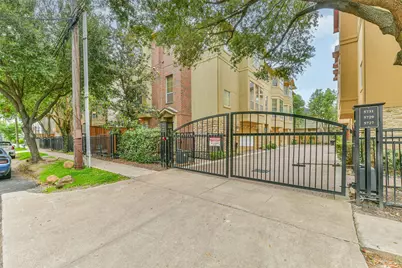 5723 Kansas Street, Houston, TX 77007 - Photo 1
