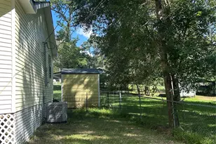 437 Gov Wood Dr, Point Blank, TX 77364 - Photo 7