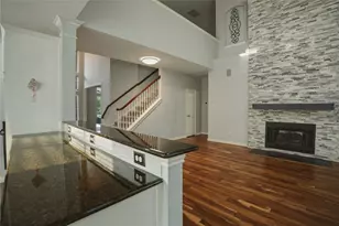 2302 Marblecrest Ln, Spring, TX 77386 - Photo 5