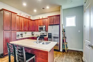 1246 Sampson St, Houston, TX 77003 - Photo 7