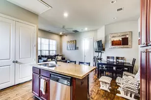 1246 Sampson St, Houston, TX 77003 - Photo 9