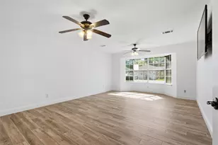 5902 McCullough St, Baytown, TX 77521 - Photo 23