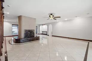5902 McCullough St, Baytown, TX 77521 - Photo 19