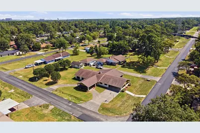 5902 McCullough Street, Baytown, TX 77521 - Photo 33