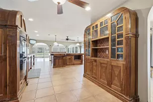 5902 McCullough St, Baytown, TX 77521 - Photo 7