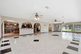 5902 McCullough St, Baytown, TX 77521 - Photo 11