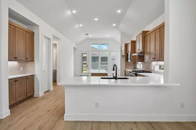 18074 Brennie Bird Lane, Conroe, TX 77302 - Photo 7
