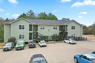 409 Beto St, Huntsville, TX 77340 - Photo 3