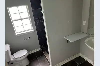 1507 W 5th Street, Freeport, TX 77541 - Photo 11