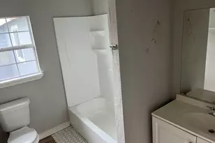 1507 W 5th St, Freeport, TX 77541 - Photo 13