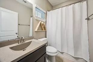 766 Nicholson St, Houston, TX 77007 - Photo 15