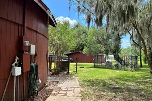 6680 County Rd 659, Brazoria, TX 77422 - Photo 19