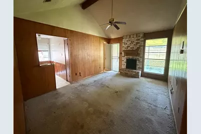 6235 Leaf Arbor Drive, Houston, TX 77092 - Photo 7