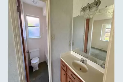 6235 Leaf Arbor Drive, Houston, TX 77092 - Photo 11
