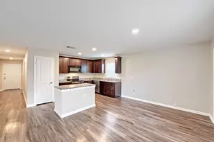 410 New Mexico St, Houston, TX 77029 - Photo 3