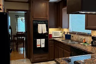 8810 Covent Garden St, Houston, TX 77031 - Photo 21