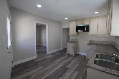 6925 Avenue N #A, Houston, TX 77011 - Photo 11