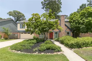 19518 Alinawood Dr, Humble, TX 77346 - Photo 3