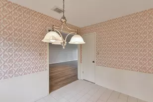 19518 Alinawood Dr, Humble, TX 77346 - Photo 11