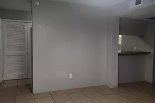 4034 Belle Park Dr, Houston, TX 77072 - Photo 9