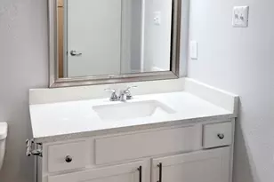 1918-Q08 Pl Rebecca Ln, Houston, TX 77090 - Photo 11