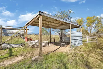 1207 County Road 615, Dayton, TX 77535 - Photo 17