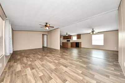 18292 Bellfounder Drive, Conroe, TX 77306 - Photo 5