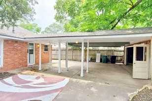 5630 Edith St, Houston, TX 77081 - Photo 29