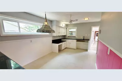 5630 Edith Street, Houston, TX 77081 - Photo 9