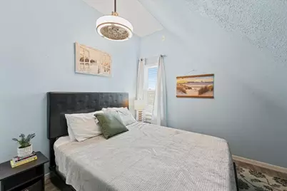 21319 Gulf Drive, Galveston, TX 77554 - Photo 17