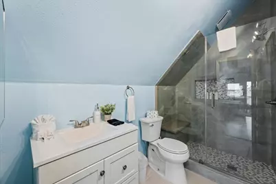 21319 Gulf Drive, Galveston, TX 77554 - Photo 15