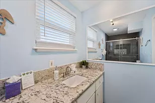21319 Gulf Dr, Galveston, TX 77554 - Photo 11