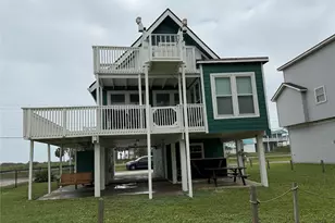 21319 Gulf Dr, Galveston, TX 77554 - Photo 1