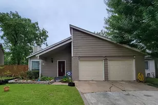 2914 Waypark Dr, Houston, TX 77082 - Photo 1