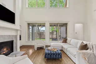 1418 Du Barry Ln, Houston, TX 77018 - Photo 9