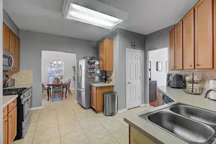 18419 Fir Hollow Cir, Humble, TX 77346 - Photo 5