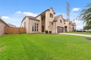 11310 Thompson Bend Dr, Humble, TX 77396 - Photo 3