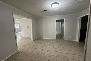 7717 Bigwood St, Houston, TX 77016 - Photo 5