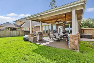 12823 Waterbury Edge Ln, Humble, TX 77346 - Photo 5