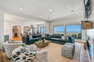 19319 Shores Dr, Galveston, TX 77554 - Photo 7